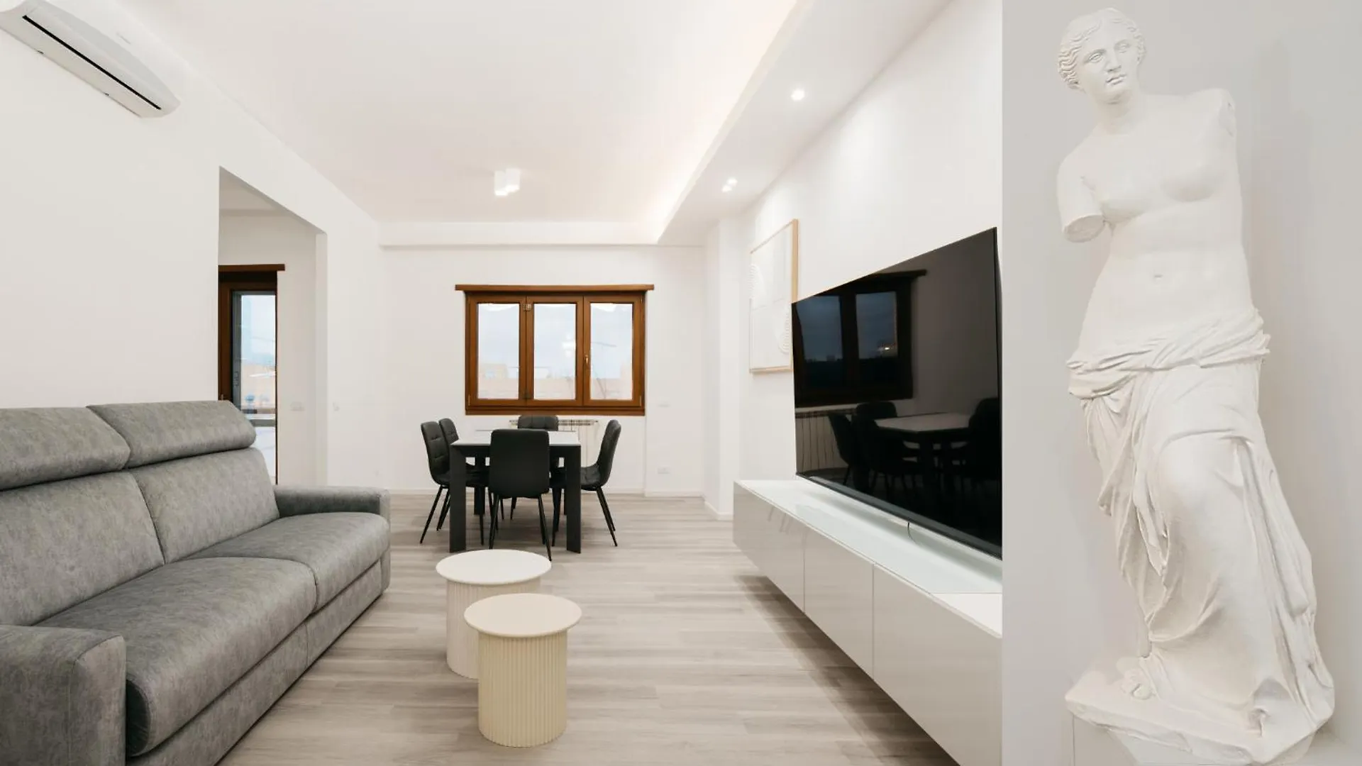 Tuscolanum Apartment Rome